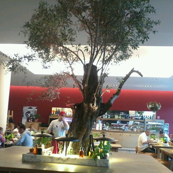 Photo taken at Vapiano by M. M. on 8/25/2013