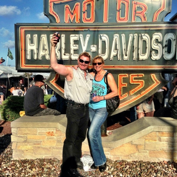 Foto tomada en House of Harley-Davidson  por Rick D. el 8/31/2013