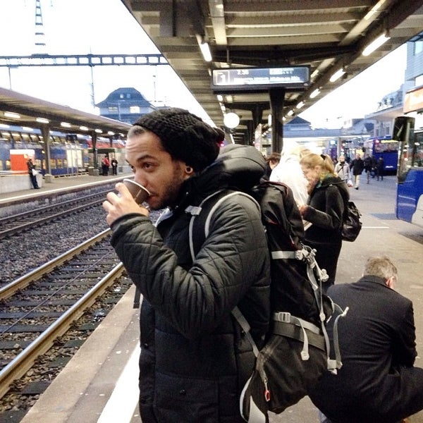 Foto tomada en Bahnhof Uster  por ᴡ s. el 2/6/2014