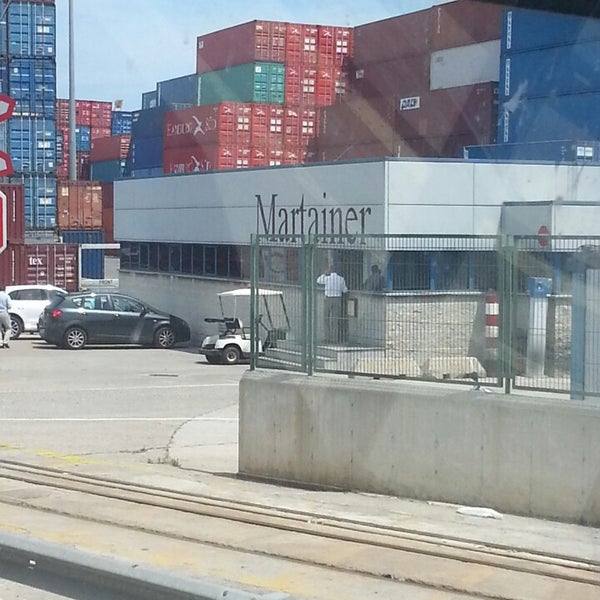 Depósito de contenedores Martainer Pier in SantsMontjuïc
