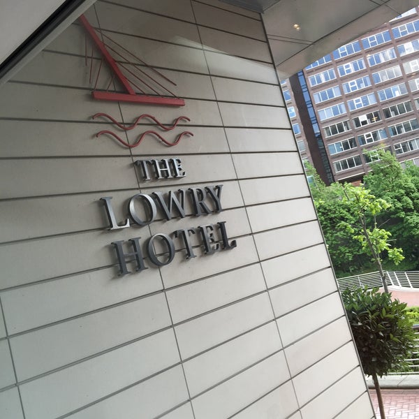 Foto scattata a The Lowry Hotel da Abdullah . il 5/14/2016