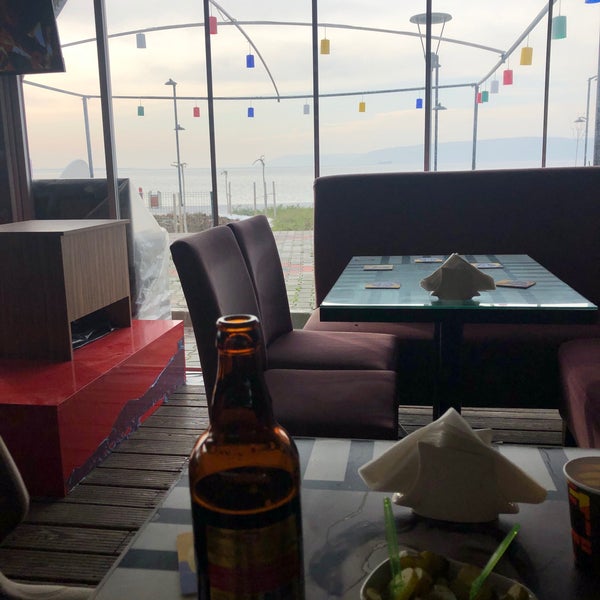 Foto diambil di Ottoman17 Cafe &amp; Bar oleh KIRAL pada 12/12/2019