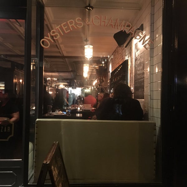 11/4/2017にKate H.がBazar Tapas Bar and Restaurantで撮った写真