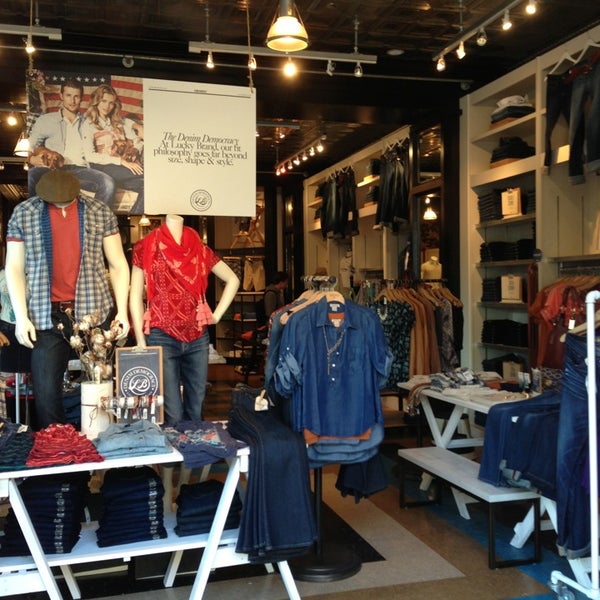 Lucky Brand - Del Amo Fashion Center 
