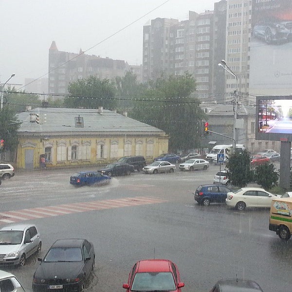Das Foto wurde bei Финам - Уфа von Руслан В. am 7/30/2013 aufgenommen