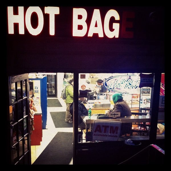 Photo taken at Montague Street Bagels by Willy on 11/22/2012