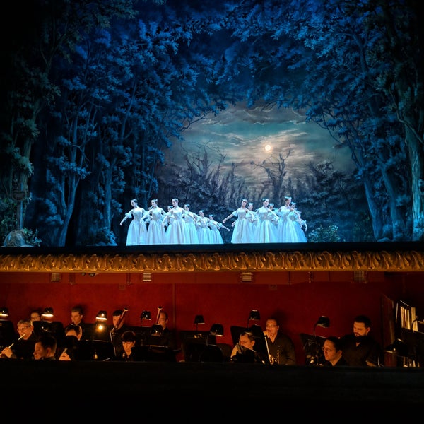 Foto tomada en Opera and Ballet Theatre  por Sergei F. el 3/20/2019