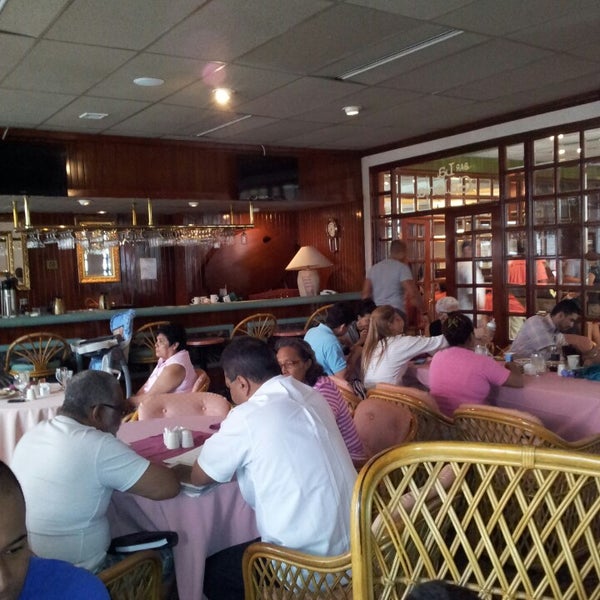 Photo taken at Hotel El Ejecutivo Panamá by Alfredo S. on 7/21/2013
