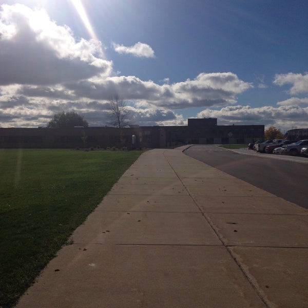 Sweet Home High School 1901 Sweet Home Rd