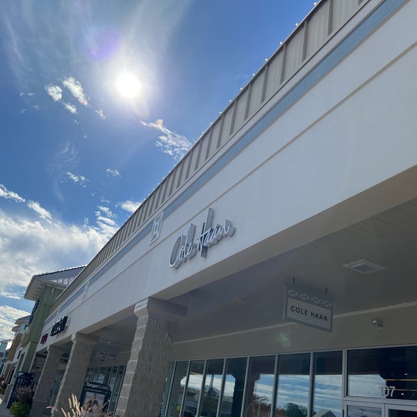 Cole haan top tanger outlets