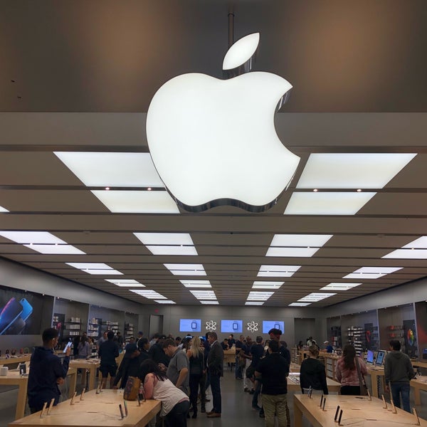 Apple King of Prussia 160 N Gulph Rd