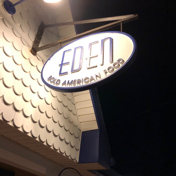 Foto tirada no(a) Eden por Paul C. em 4/1/2018