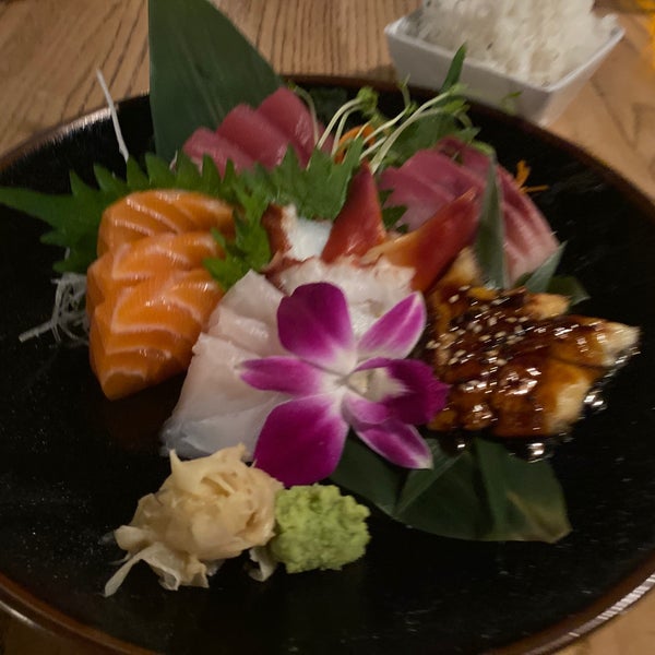 Снимок сделан в The Cultured Pearl Restaurant &amp; Sushi Bar пользователем Paul C. 8/8/2020