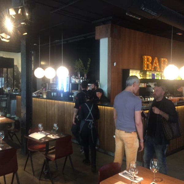 4/18/2017 tarihinde Sergei D.ziyaretçi tarafından Diurno Restaurant &amp; Bar'de çekilen fotoğraf