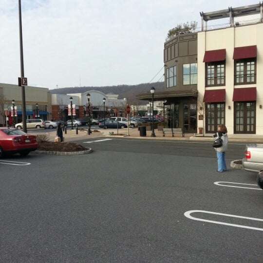 Photo taken at The Promenade Shops at Saucon Valley by Terry S. on 12/15/2012
