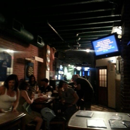 Photo taken at O&#39;Neals Irish Pub by DJ Amanda, P. on 9/17/2012