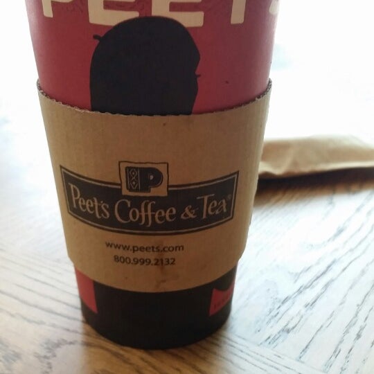 Photo taken at Peet&#39;s Coffee &amp; Tea by trippNfallN on 7/26/2014