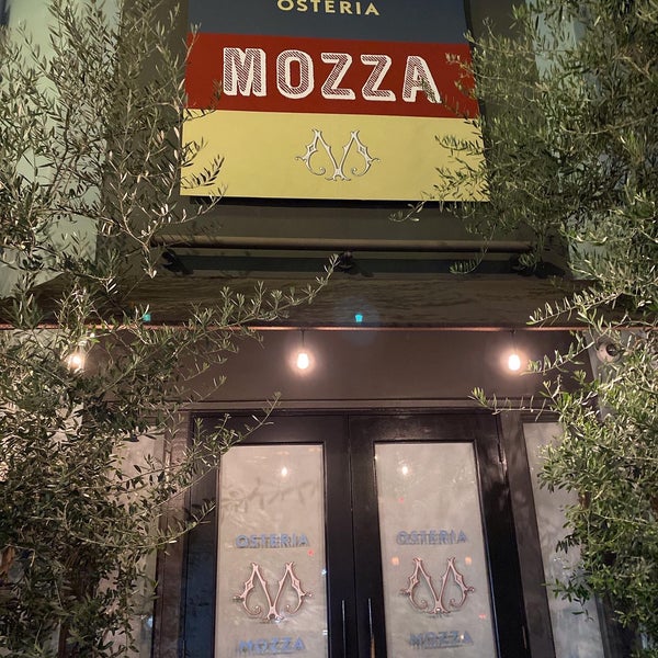 รูปภาพถ่ายที่ Osteria Mozza โดย Sean K. เมื่อ 8/21/2021
