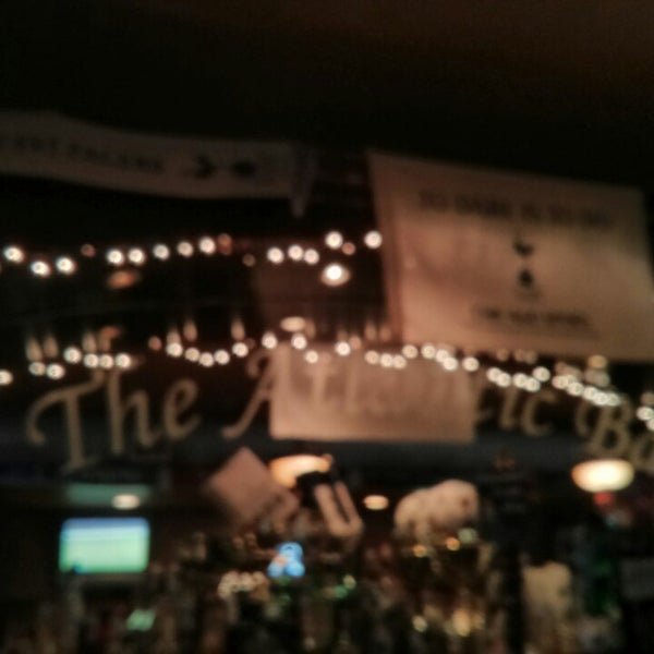 12/27/2013にNelanka P.がThe Atlantic Bar &amp; Grillで撮った写真