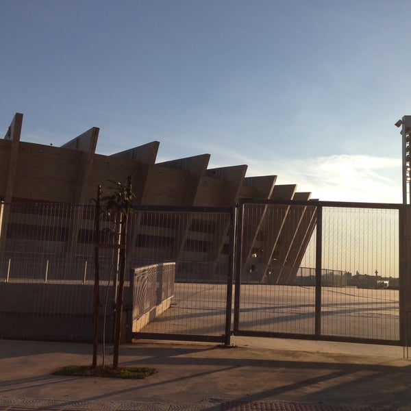 รูปภาพถ่ายที่ Estádio Governador Magalhães Pinto (Mineirão) โดย Jose Geraldo P. เมื่อ 4/27/2013