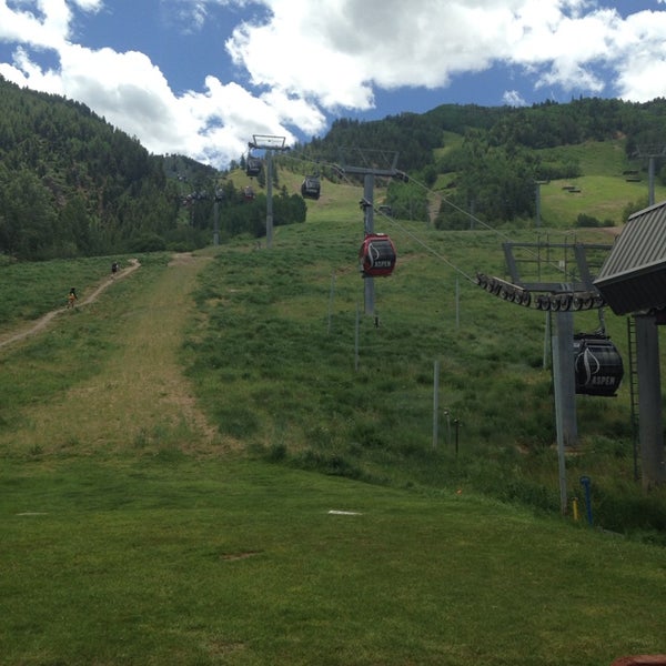 Das Foto wurde bei Aspen Mountain Ski Resort von Nick R. am 6/27/2014 aufgenommen