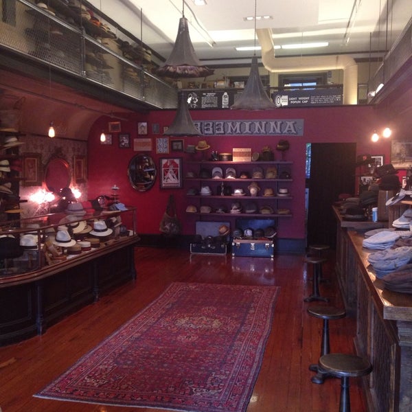 6/11/2014にNick R.がGoorin Bros. Hat Shop - Gaslampで撮った写真