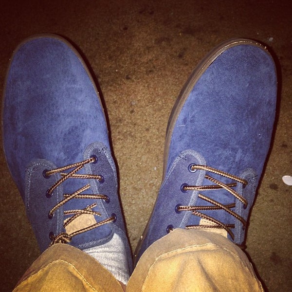 vans cielo vista