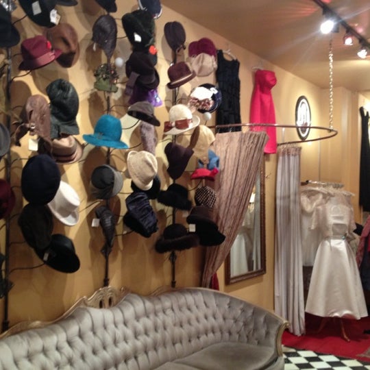 Cabaret Vintage 6 tips from 74 visitors