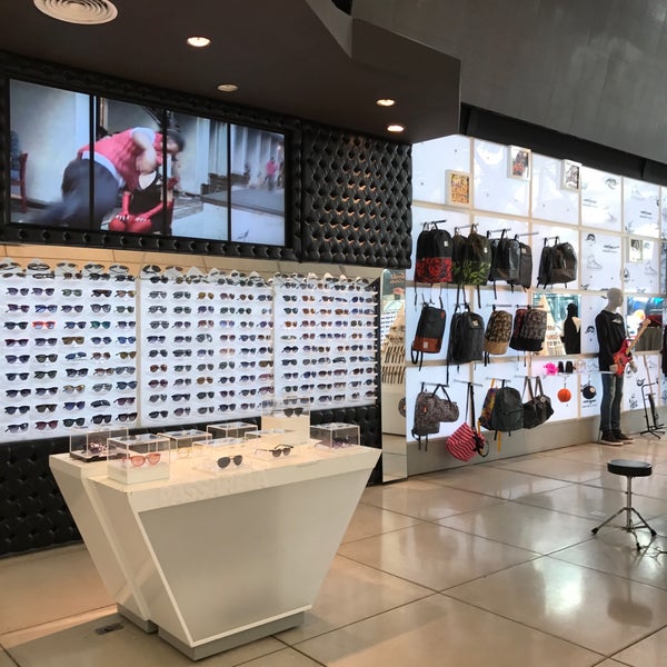 Chilli Beans Flagship Store Cerqueira César R. Oscar Freire, 1072