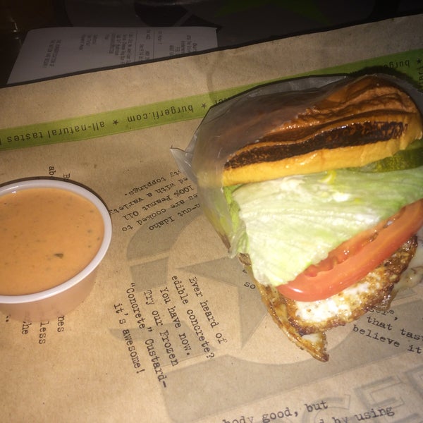 Photo taken at BurgerFi by Andrew T. on 12/20/2014
