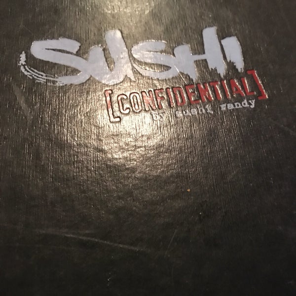 รูปภาพถ่ายที่ Sushi Confidential โดย Jose S. เมื่อ 3/22/2017