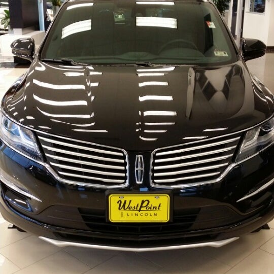 West Point Lincoln Auto Dealership in Energy Corridor