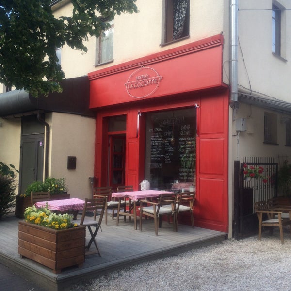 Ля бистро. Бистро гаврош ростов. Ресторан гаврош ростов. Montebello кафе москва. Бистро la belle.