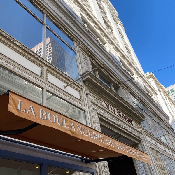 Foto diambil di La Boulangerie de San Francisco oleh Wilfred W. pada 2/12/2020