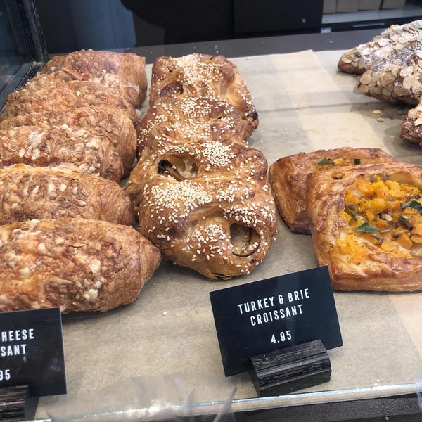 Foto tirada no(a) La Boulangerie de San Francisco por Wilfred W. em 2/24/2019