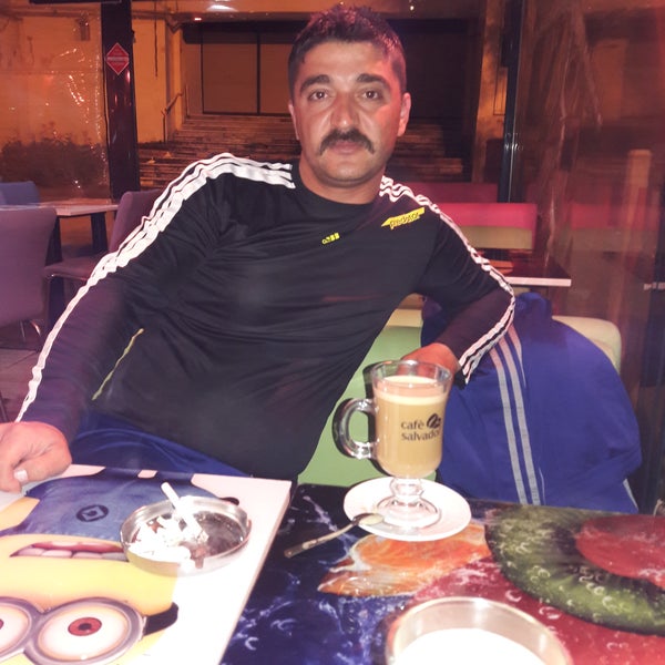 5/4/2016にÜmit B.がŞadırvan Vitamin Cafeで撮った写真