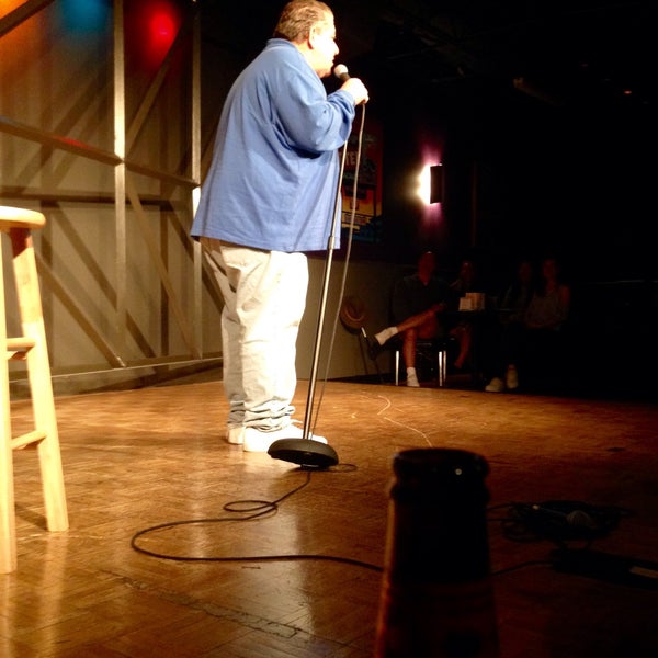 Photo taken at Capitol City Comedy Club by Helen M. on 2/14/2015