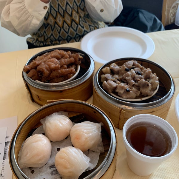 China Pearl Chinese Restaurant in Quincy