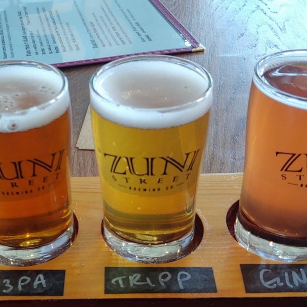 รูปภาพถ่ายที่ Zuni Street Brewing Company โดย Sheppy เมื่อ 1/19/2019