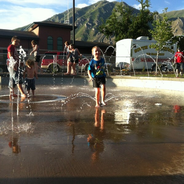 440 Civic Center Water Park HD Terbaru