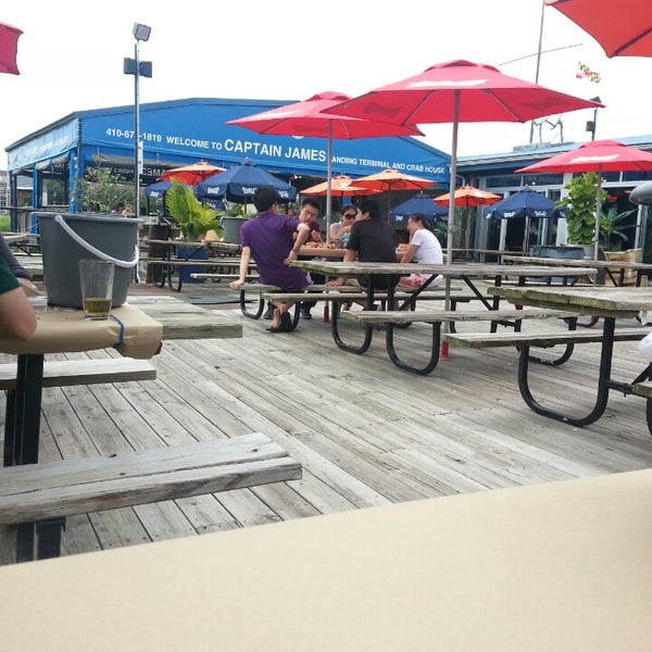 Captain James Crab House Seafood Restaurant in Baltimore