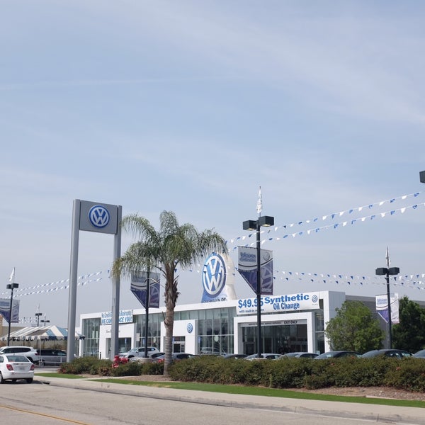 Volkswagen of San Bernardino Car Dealership in San Bernardino