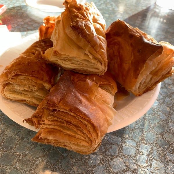 Hot Breads Edison Nj