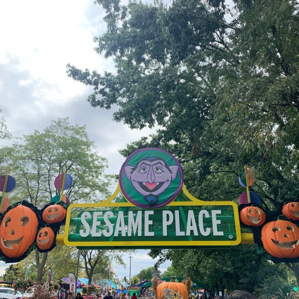 Photo taken at Sesame Place by Summaiyah H. on 10/1/2019