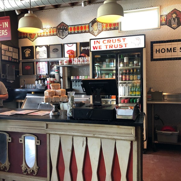 Photo taken at Home Slice Pizza by Claudia C. on 10/10/2019