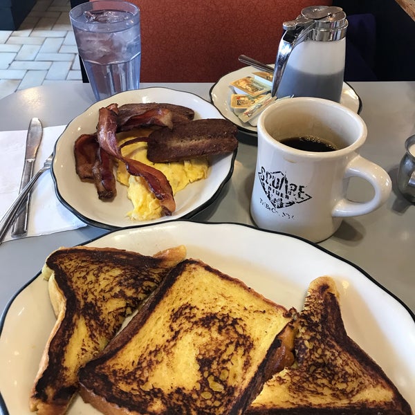 Photo taken at Square Diner by Claudia C. on 4/23/2018