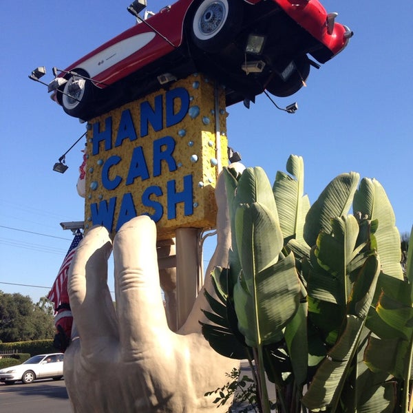 Photo taken at Studio City Hand Car Wash by Claudia C. on 12/13/2013