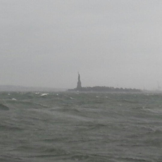 Foto tirada no(a) Frankenstorm Apocalypse - Hurricane Sandy por scott i. em 10/29/2012