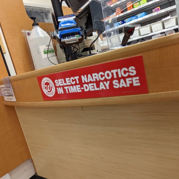 Walgreens Logan Square 11 tips