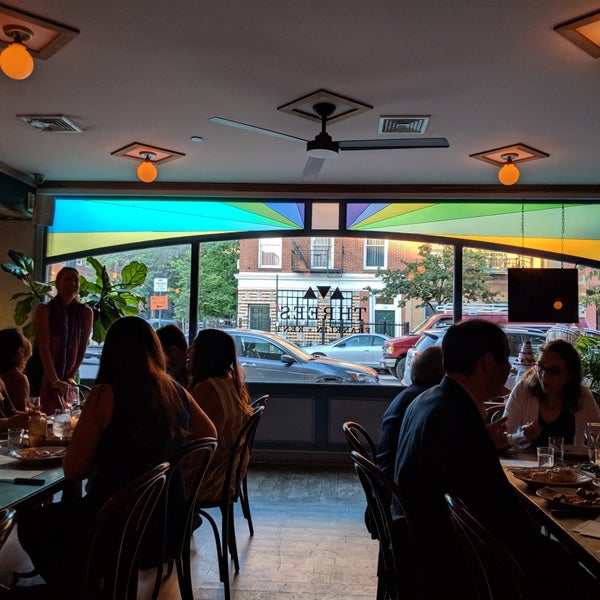 Photo taken at Threes @ Franklin + Kent by Zig on 6/21/2019